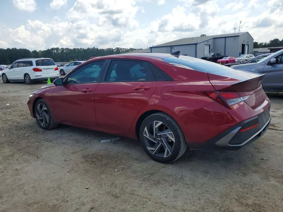 2025 HYUNDAI ELANTRA SEL SPORT  