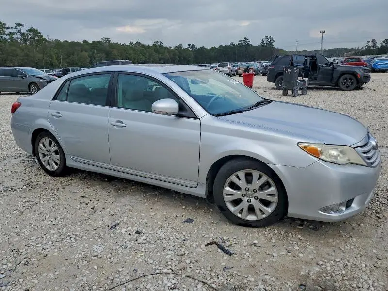2011 TOYOTA AVALON BASE  