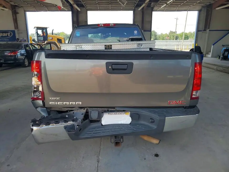 2011 GMC SIERRA C1500 SL  