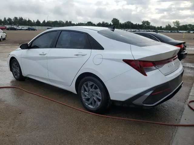 2024 HYUNDAI ELANTRA SEL  