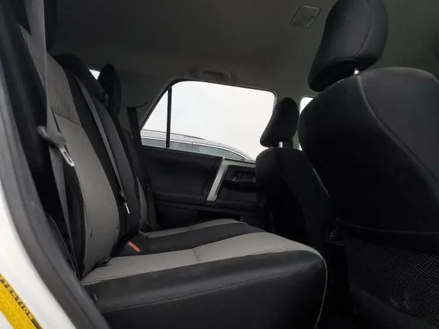 2018 TOYOTA 4RUNNER SR5  