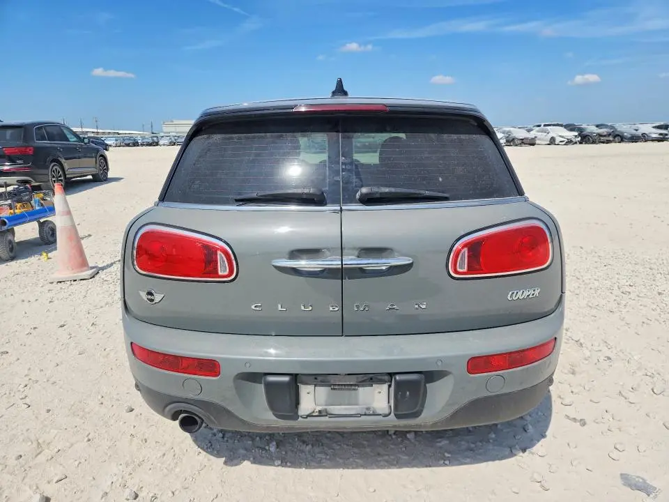 2018 MINI COOPER CLUBMAN  