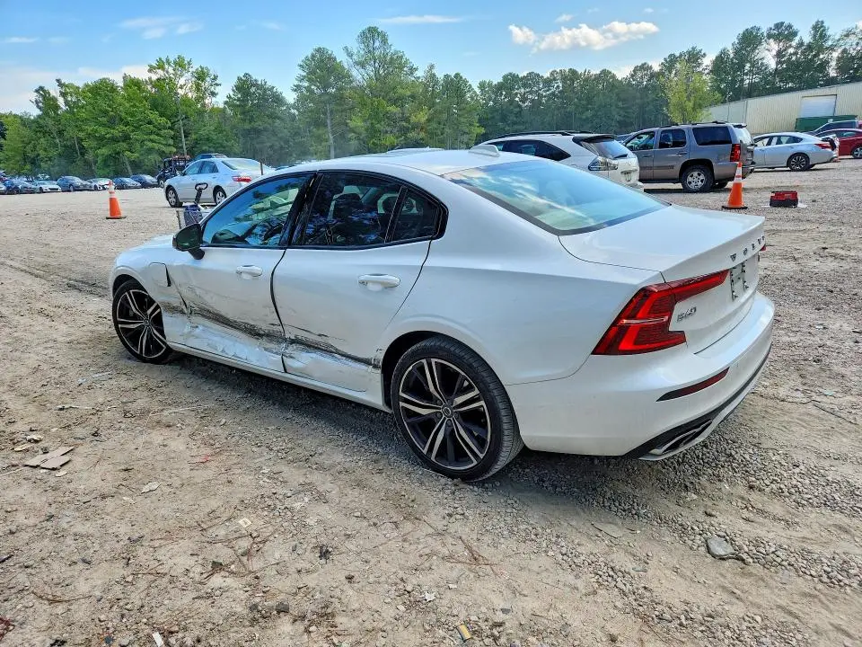 2021 VOLVO S60 T8 RECHARGE R-DESIGN  