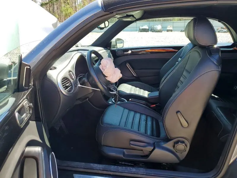 2014 VOLKSWAGEN BEETLE   