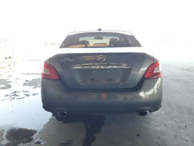 2011 NISSAN MAXIMA S  