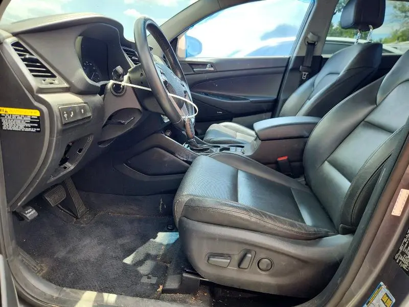 2018 HYUNDAI TUCSON SEL PLUS  