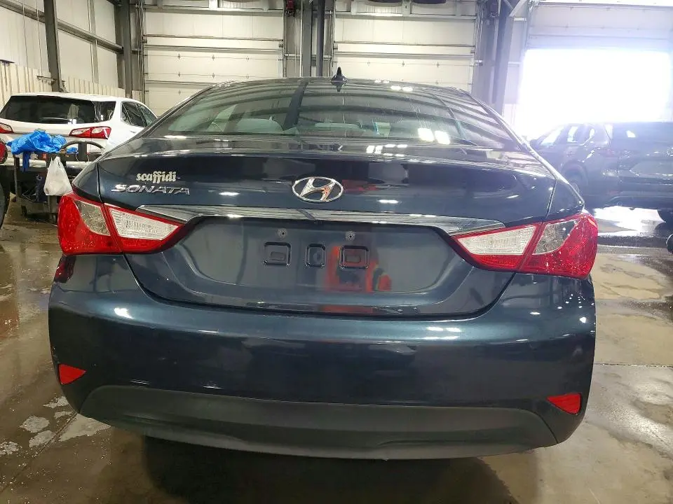 2014 HYUNDAI SONATA GLS  