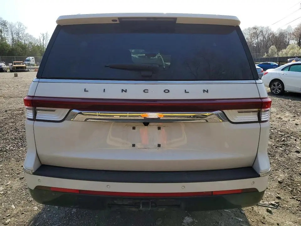 2022 LINCOLN NAVIGATOR L BLACK LABEL  