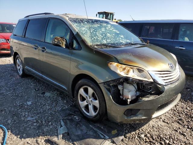 2013 TOYOTA SIENNA LE