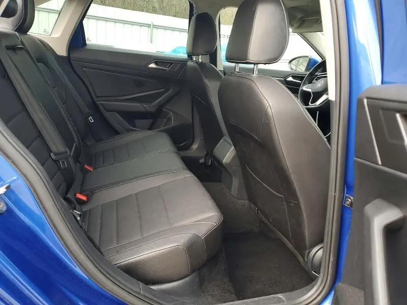 2022 VOLKSWAGEN JETTA SE  