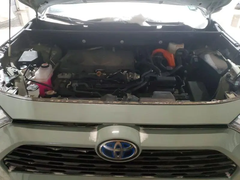 2023 TOYOTA RAV4 XLE  