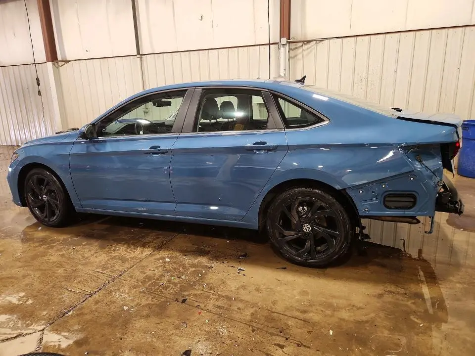 2025 VOLKSWAGEN JETTA SE  
