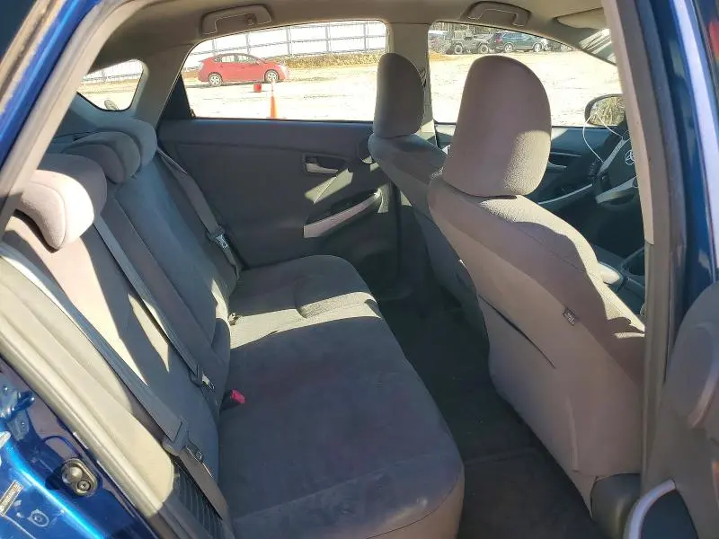 2010 TOYOTA PRIUS III  