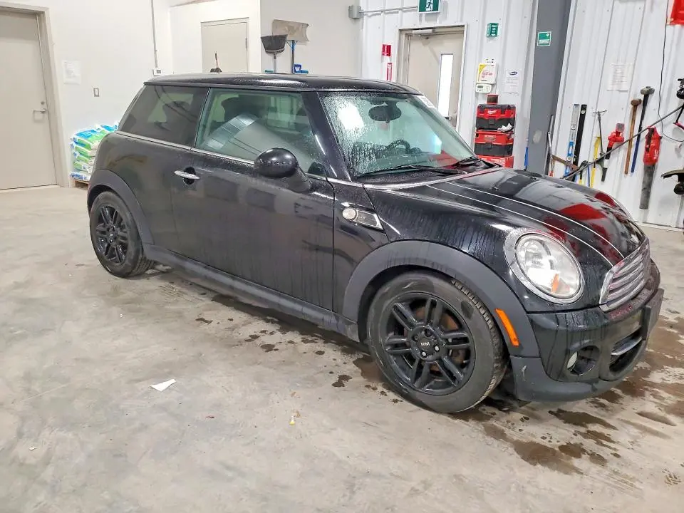 2012 MINI COOPER   