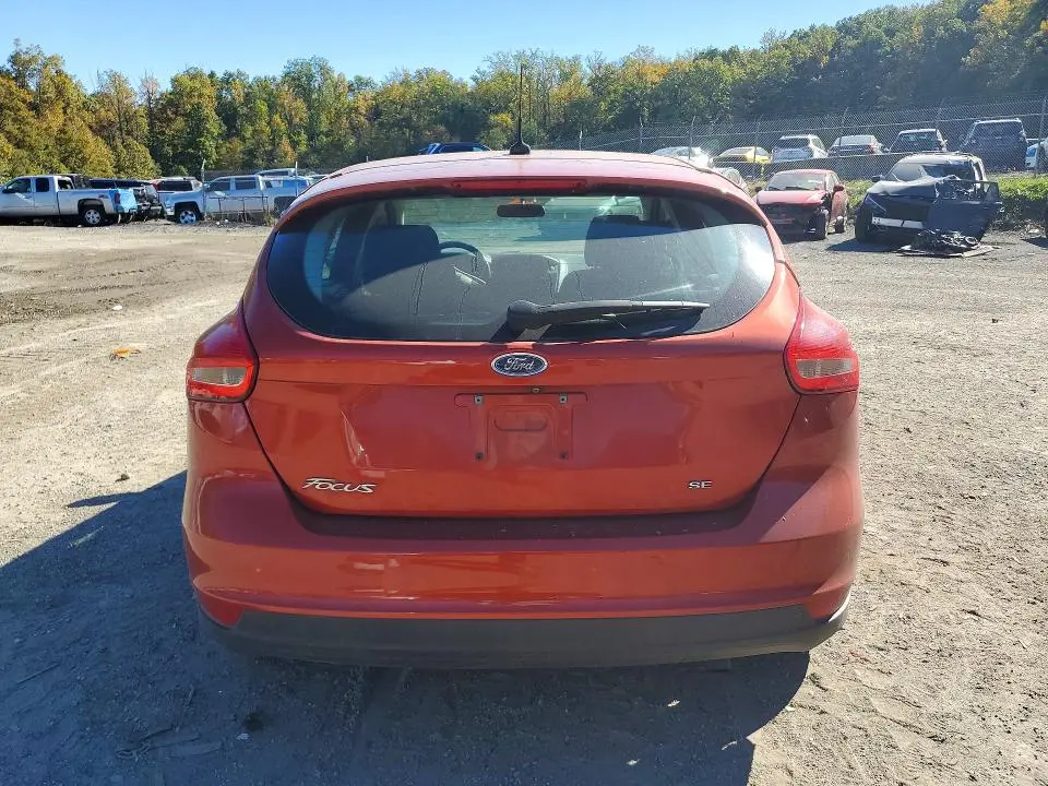 2018 FORD FOCUS SE  
