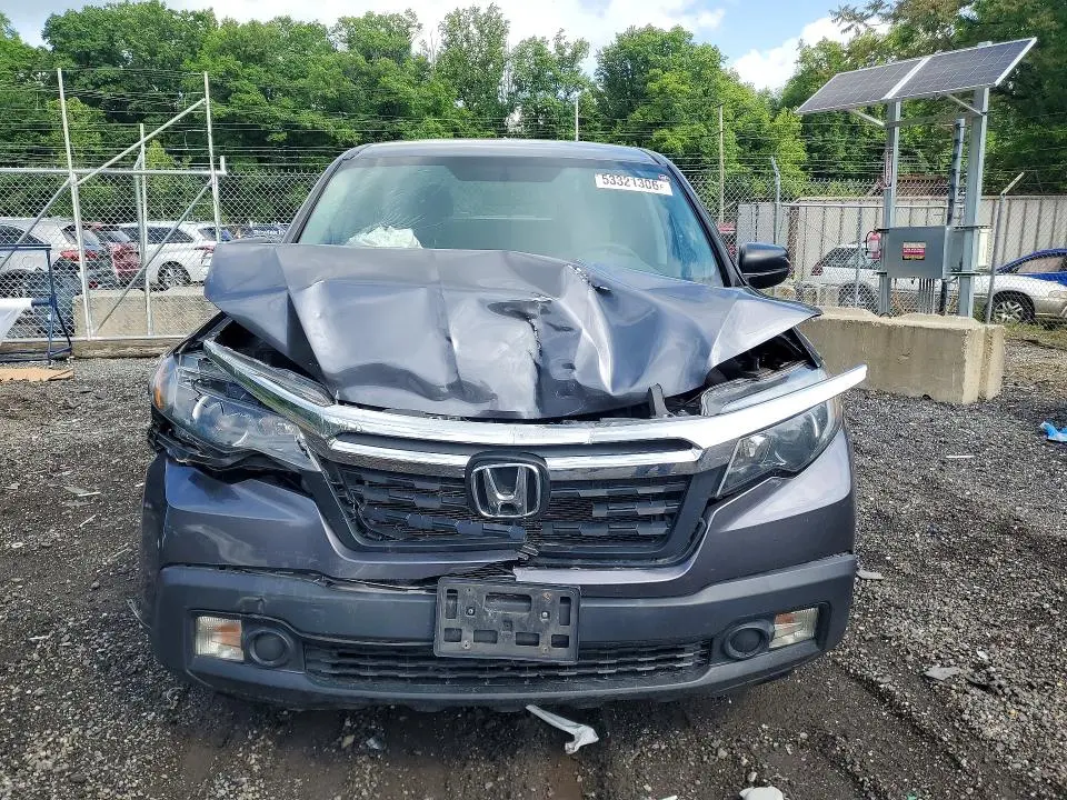 2017 HONDA RIDGELINE RT  