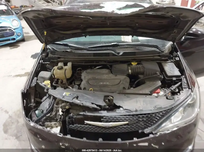 2018 CHRYSLER PACIFICA LX
