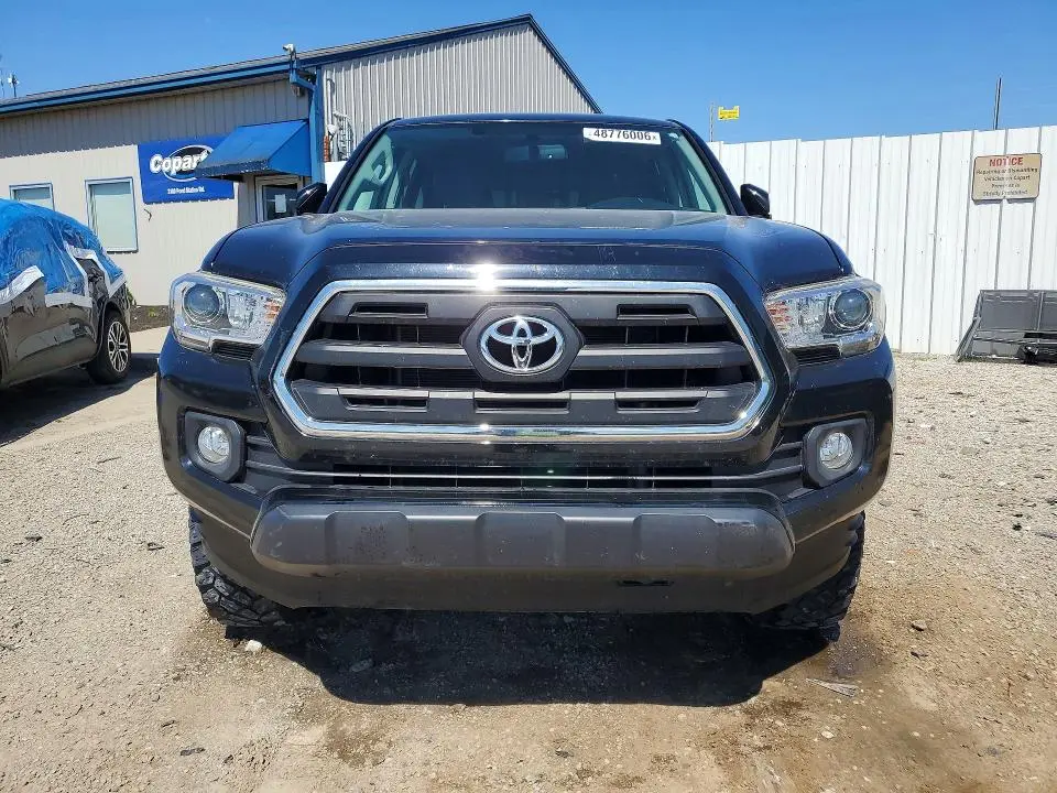 2017 TOYOTA TACOMA SR5 V6  
