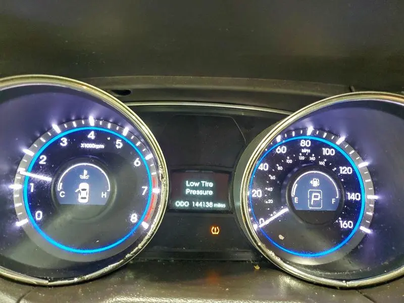 2013 HYUNDAI SONATA GLS  