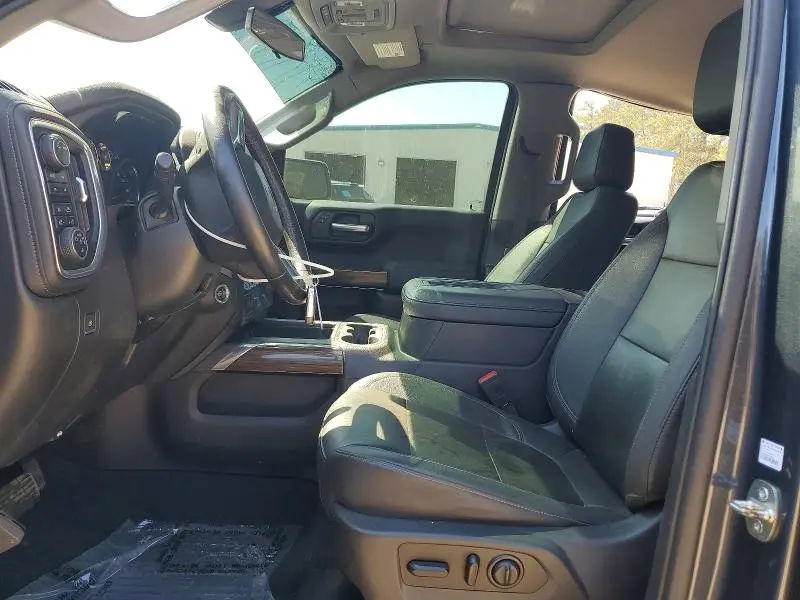 2021 CHEVROLET SILVERADO K1500 RST  