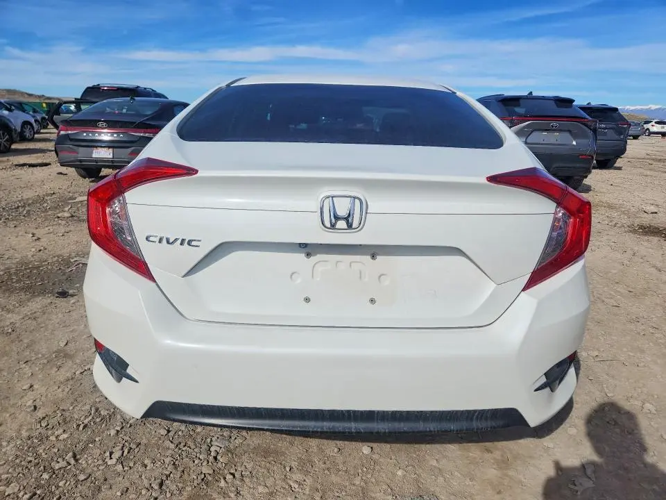 2016 HONDA CIVIC EX  
