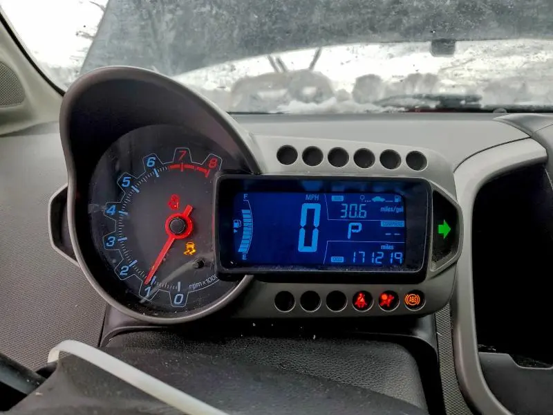 2013 CHEVROLET SONIC LT  