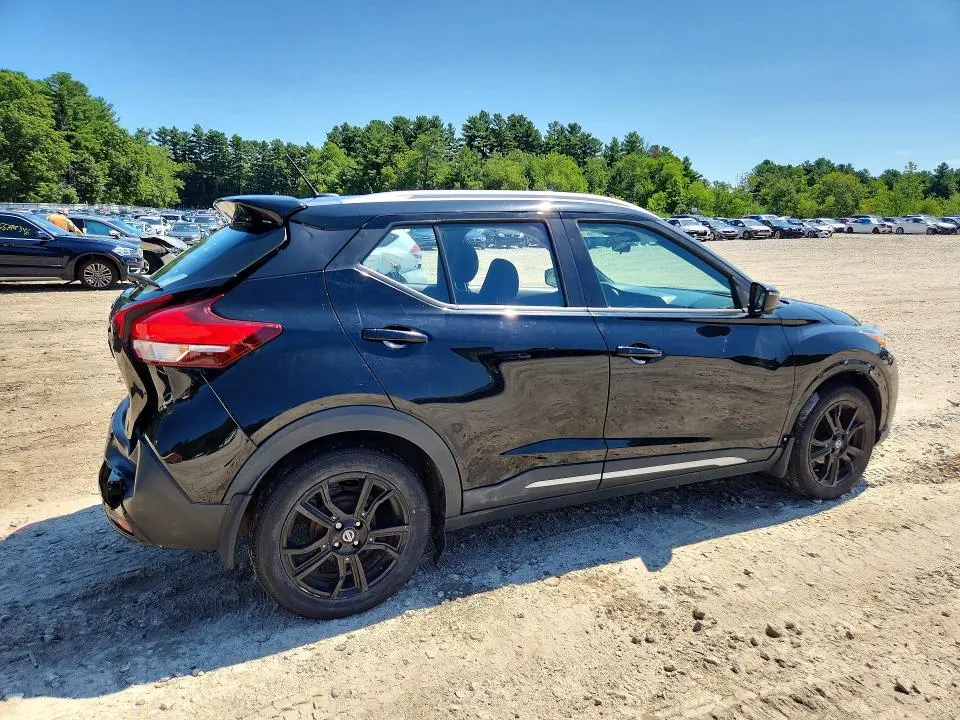 2020 NISSAN KICKS SR  