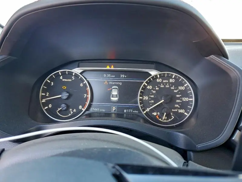 2024 NISSAN ALTIMA SR  