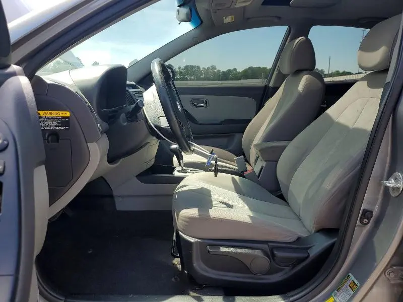 2010 HYUNDAI ELANTRA SE  
