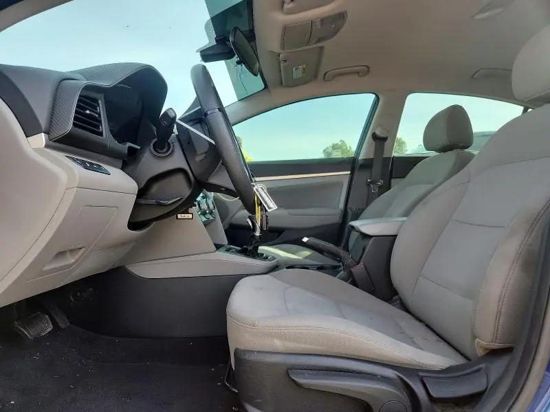 2019 HYUNDAI ELANTRA SEL  