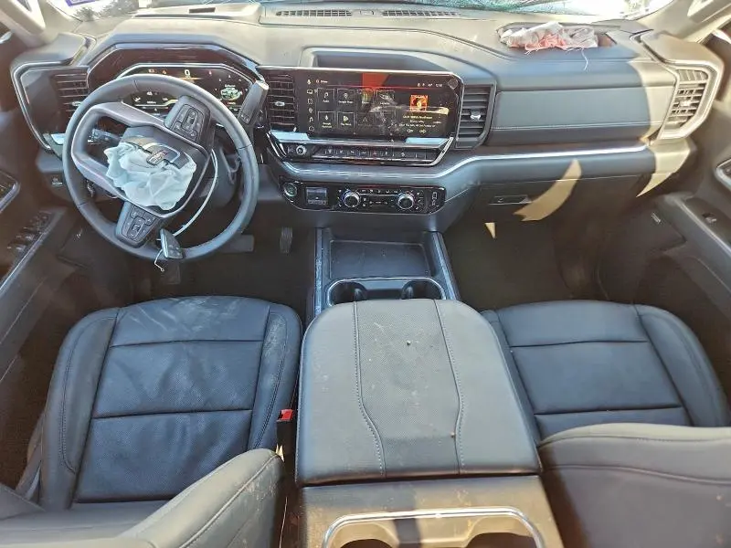 2025 GMC SIERRA K2500 SLT  