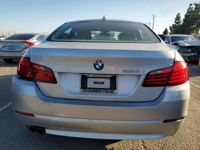 2011 BMW 528 I  