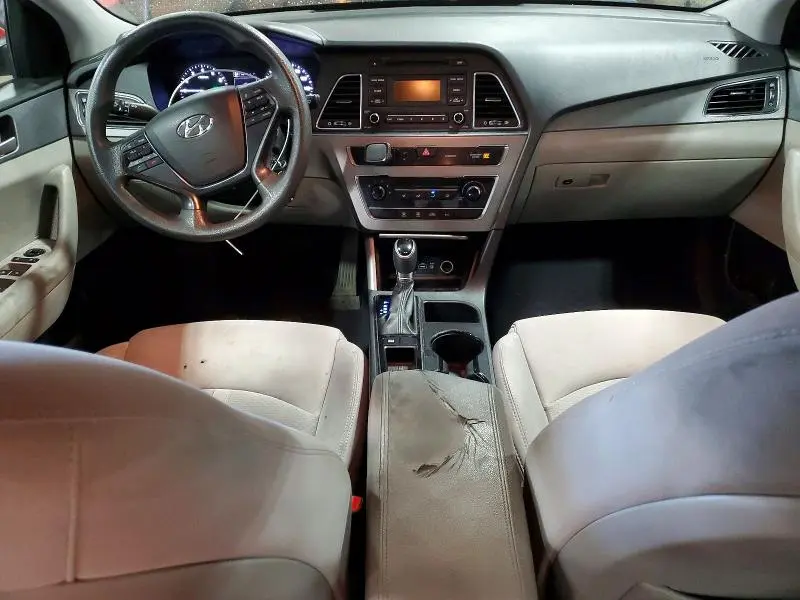 2017 HYUNDAI SONATA SE  