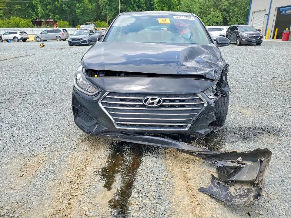 2022 HYUNDAI ACCENT SE  