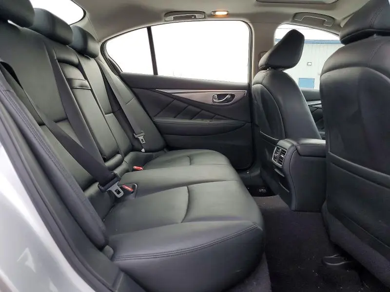 2016 INFINITI Q50 PREMIUM  