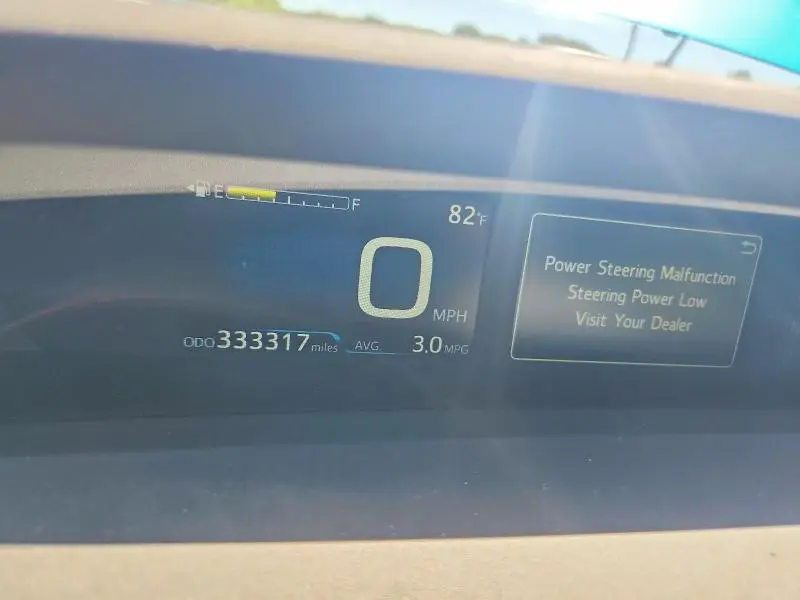 2020 TOYOTA PRIUS LE  
