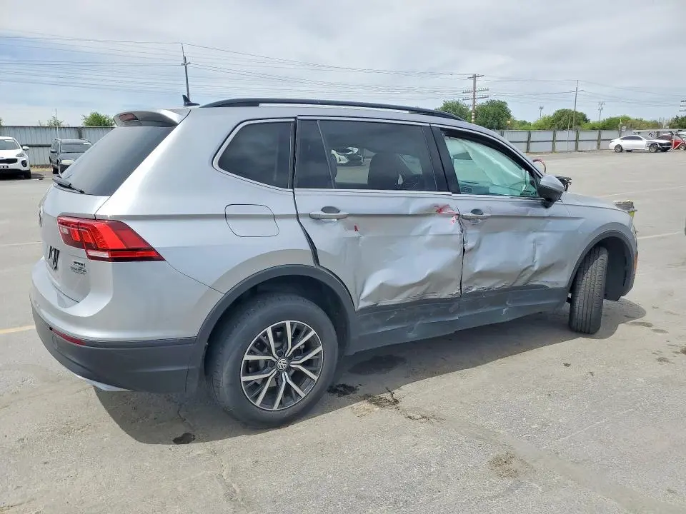 2019 VOLKSWAGEN TIGUAN SE  
