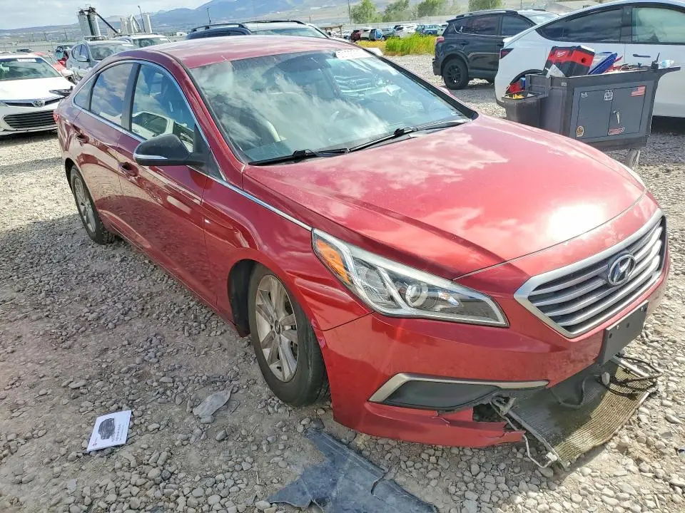 2016 HYUNDAI SONATA SE  
