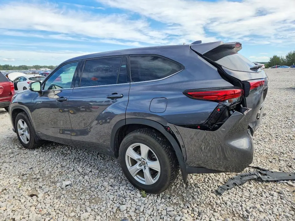 2021 TOYOTA HIGHLANDER HYBRID LE  