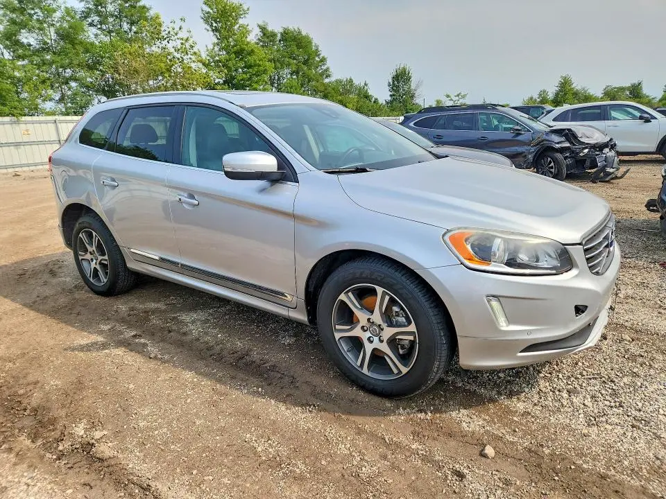2014 VOLVO XC60 T6  