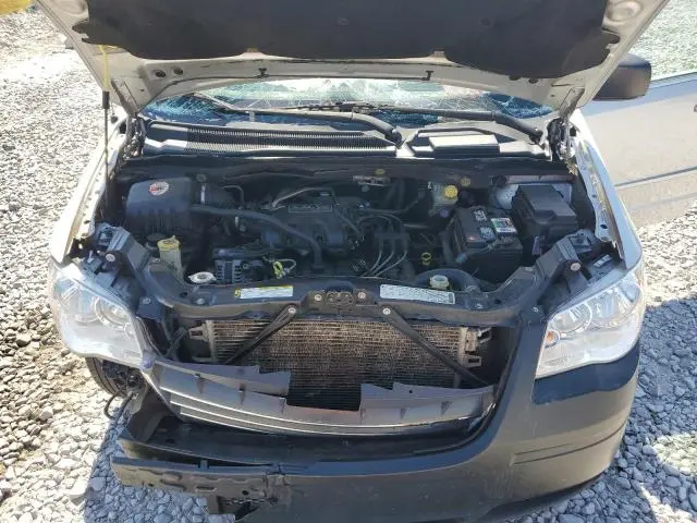 2010 CHRYSLER TOWN & COUNTRY LX  