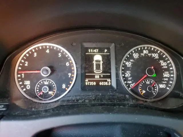 2015 VOLKSWAGEN TIGUAN S  