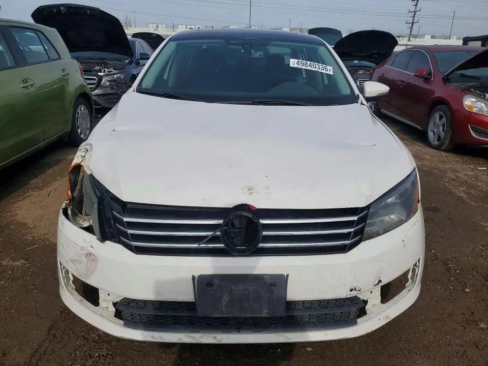 2012 VOLKSWAGEN PASSAT SE  