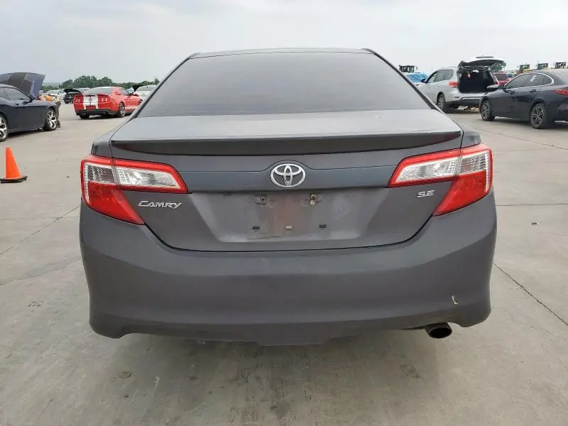 2014 TOYOTA CAMRY L  