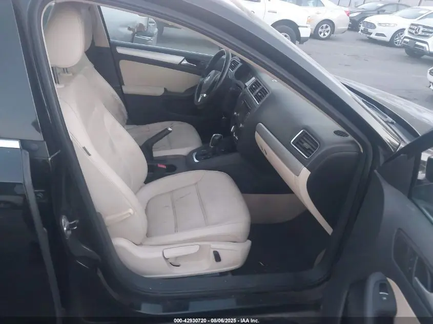 2014 VOLKSWAGEN JETTA 1.8T SE