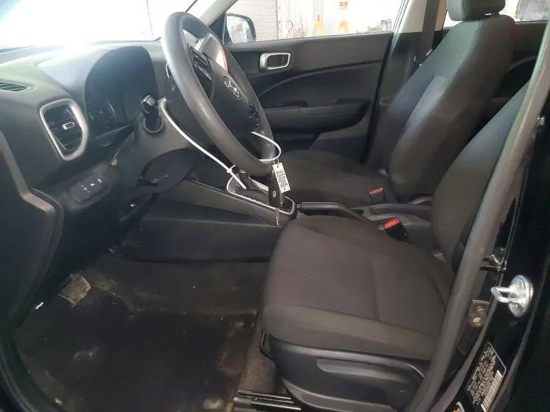2022 HYUNDAI VENUE SE  