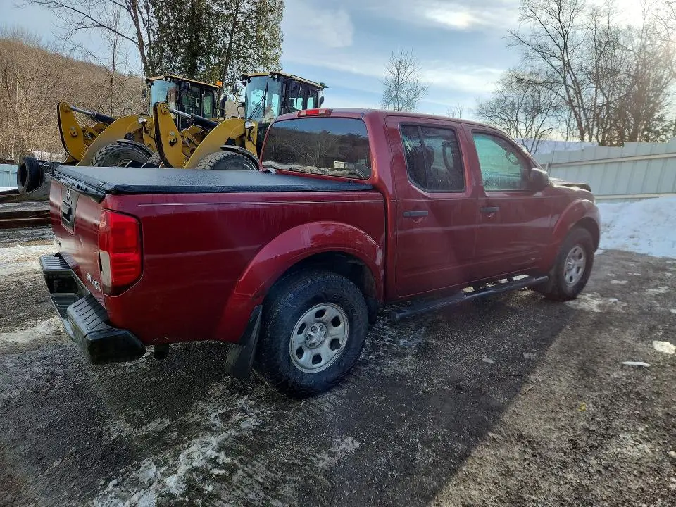 2016 NISSAN FRONTIER S  