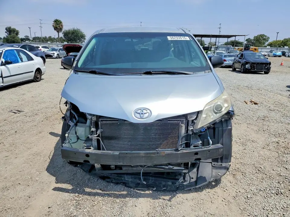 2011 TOYOTA SIENNA BASE 7-PASSENGER  