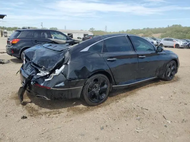 2020 HONDA ACCORD TOURING  