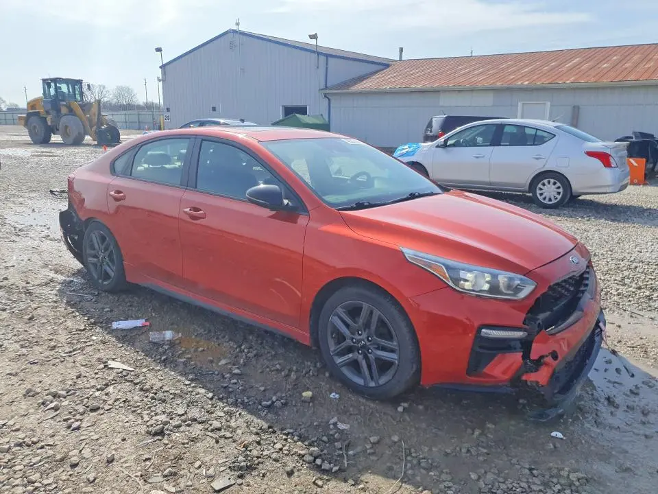 2021 KIA FORTE GT-LINE  